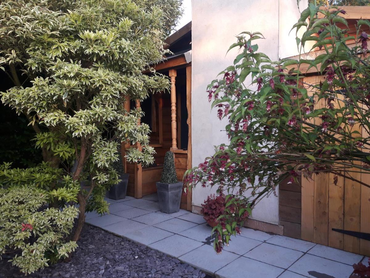 Ever Wanted To Go Off Grid Then This Is For You Sutton Coldfield Exterior foto